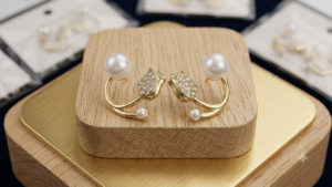 Gemini_Generated_Image_cgfni0cgfni0cgfn Elegant Gold-Tone Tulip Pearl Stud Earrings